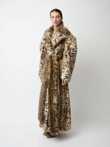 Aknvas The Kassel coat in faux lynx | Thumbnail 3