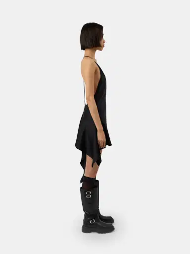 Aknvas The Lulu dress in black | Thumbnail 3