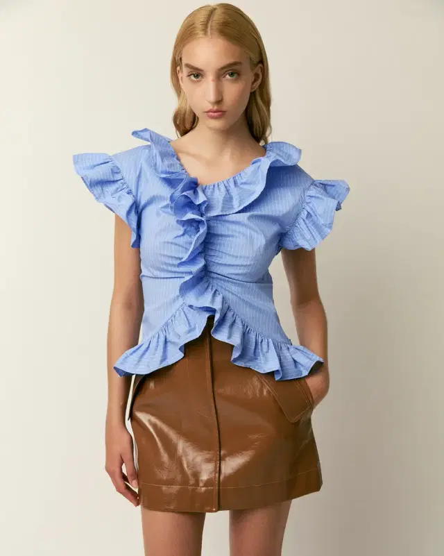 Aknvas The Penelope top in cotton poplin