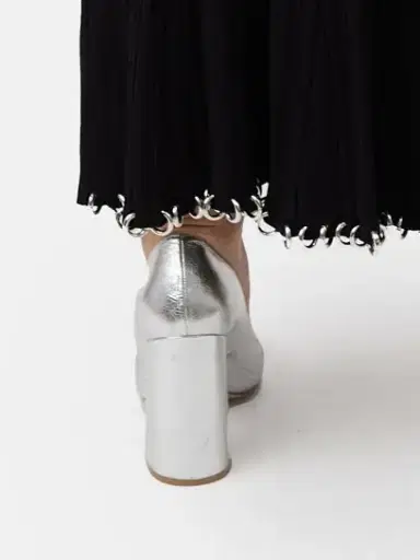 Aknvas The Riar skirt | Thumbnail 6