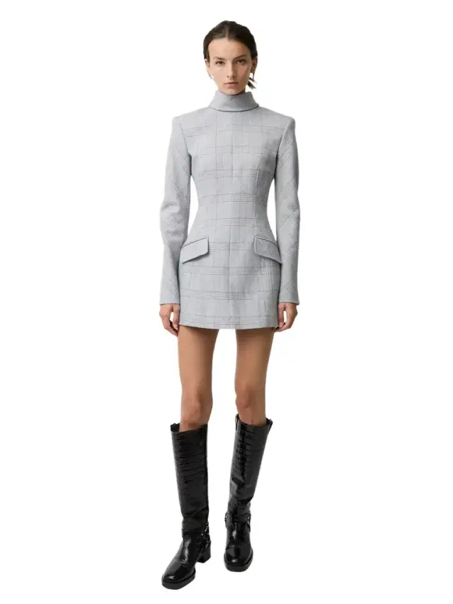 The Toni dress in plaid