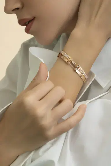 NOUVEL HERITAGE Soiree Mood Bangle Bracelet | Thumbnail 4 NOUVEL HERITAGE Soiree Mood Bangle Bracelet | Thumbnail 4