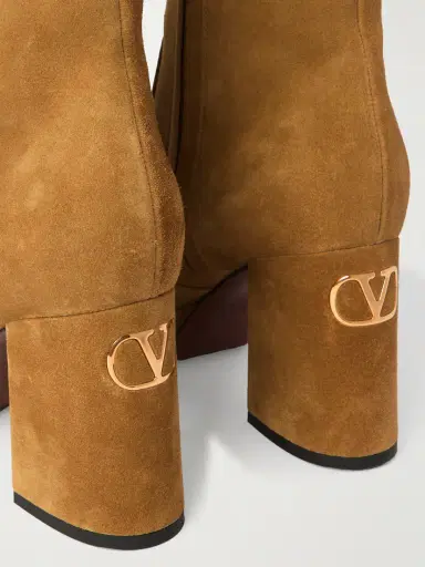 Valentino Garavani Fawcette 90 Suede Ankle Boots | Thumbnail 4 Valentino Garavani Fawcette 90 Suede Ankle Boots | Thumbnail 4