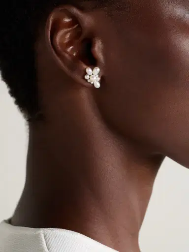 Sophie Bille Brahe Petite Amis Fleur 14-karat Recycled Gold Pearl Earrings | Thumbnail 2 Sophie Bille Brahe Petite Amis Fleur 14-karat Recycled Gold Pearl Earrings | Thumbnail 2