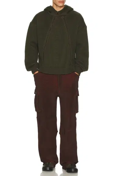 Isa Boulder Triangle Zip Hoodie | Thumbnail 2