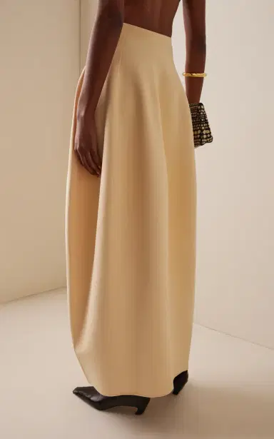 Ashlyn Suzu Compact-Knit Maxi Skirt | Thumbnail 4 Ashlyn Suzu Compact-Knit Maxi Skirt | Thumbnail 4