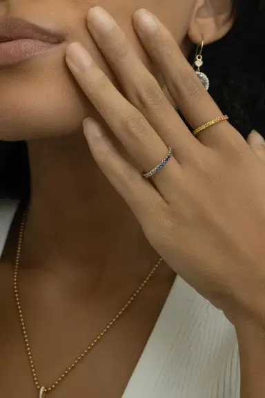 LISA NIK Rainbow Sapphire Skinny Band Ring | Thumbnail 4 LISA NIK Rainbow Sapphire Skinny Band Ring | Thumbnail 4