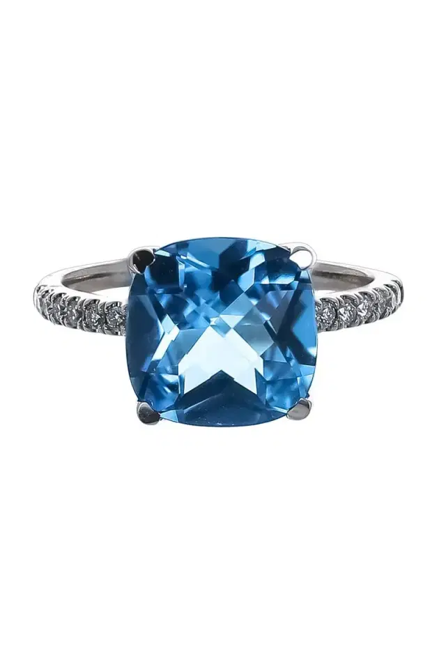 LISA NIK Swiss Blue Topaz Diamond Ring