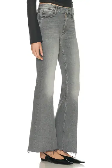Mother The Doozy Sneak Fray Jeans | Thumbnail 2 Mother The Doozy Sneak Fray Jeans | Thumbnail 2