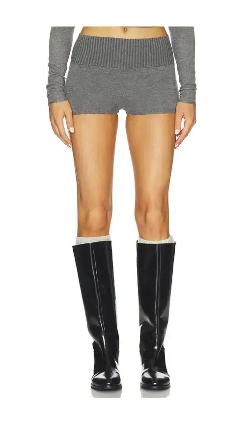 Veda Short