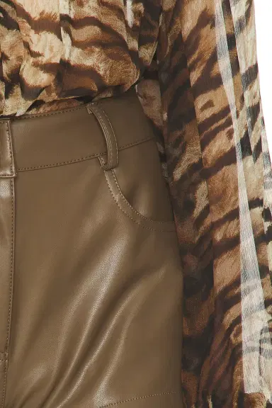 Norma Kamali High Waist Jean Short | Thumbnail 6 Norma Kamali High Waist Jean Short | Thumbnail 6