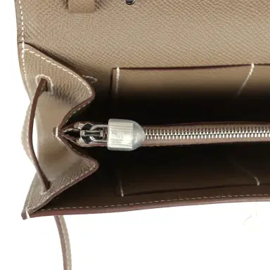 HERMÈS Hermes Kelly Wallet To Go Etoupe Epsom Palladium Hardware | Thumbnail 9 HERMÈS Hermes Kelly Wallet To Go Etoupe Epsom Palladium Hardware | Thumbnail 9