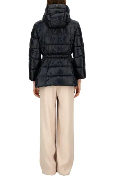 HERNO Nylon Ultralight Fingertip Jacket | Thumbnail 4 HERNO Nylon Ultralight Fingertip Jacket | Thumbnail 4