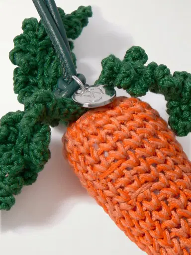 JW Anderson Carrot Crocheted Cotton And Leather Bag Charm | Thumbnail 4
