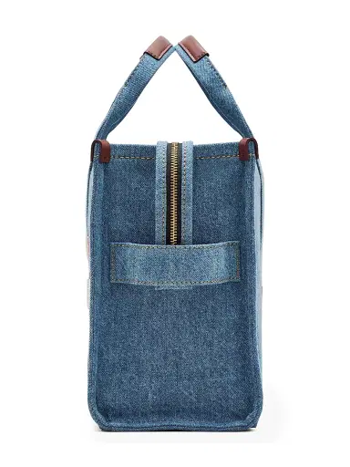 Marc Jacobs x A.P.C. Women's Marc Jacobs x The A. P.C. Medium Denim Tote Bag - Washed Indigo | Thumbnail 4 Marc Jacobs x A.P.C. Women's Marc Jacobs x The A. P.C. Medium Denim Tote Bag - Washed Indigo | Thumbnail 4