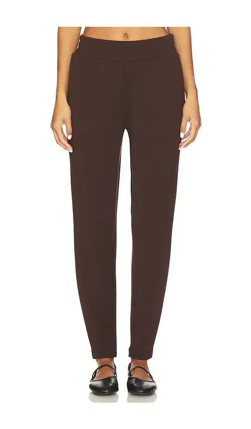The Slim 25 Pant