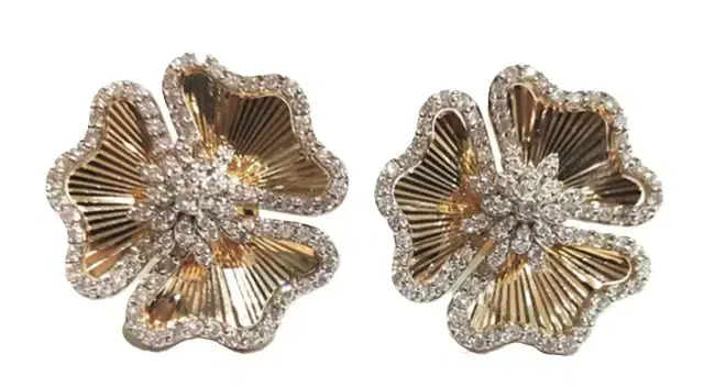 1.04ct Diamond 14K Gold Flower Earrings