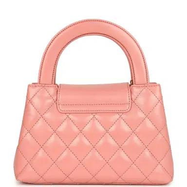 Chanel Chanel Small Kelly Shopper Coral Shiny Aged Calfskin Brushed Gold Hardware | Thumbnail 4 Chanel Chanel Small Kelly Shopper Coral Shiny Aged Calfskin Brushed Gold Hardware | Thumbnail 4