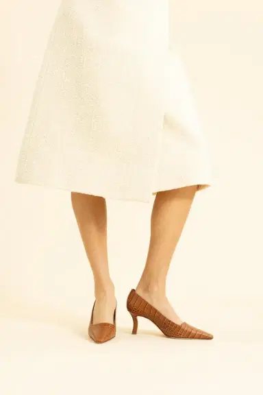 Manolo Blahnik Morailo Pump - Medium Brown Croc | Thumbnail 2