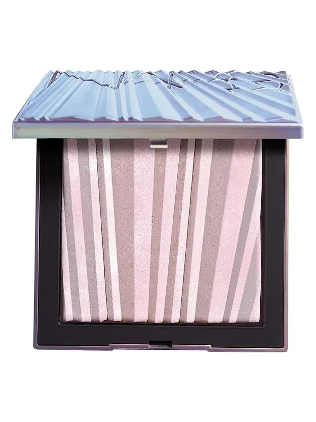 NARS Aura Illuminating Face & Body Powder - Sky Rocket