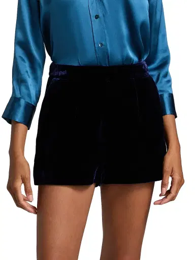L'AGENCE Women's Ashton Velvet Shorts - Midnight | Thumbnail 3