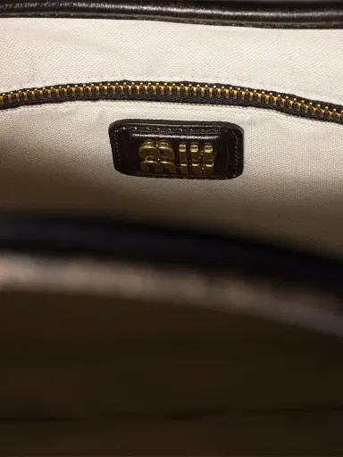 Miu Miu Women's Ivy Leather Shoulder Bag - Brown | Thumbnail 4