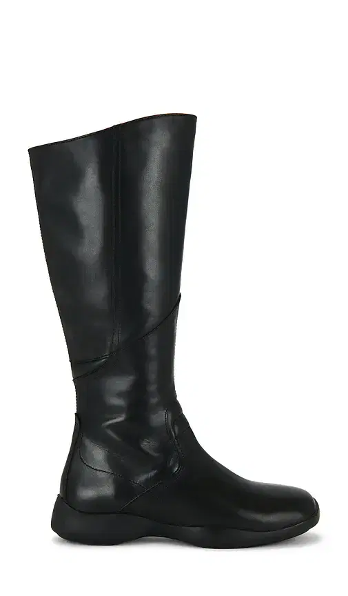Sky Boot