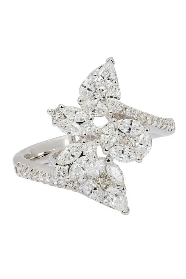 Diamond Cluster Ring