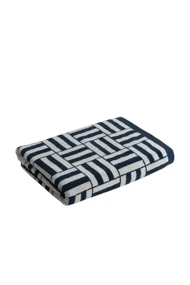 BAINA Willis Beach Towel | Thumbnail 2