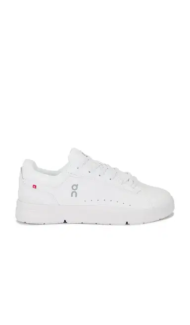 On The Roger Advantage Sneakers | Thumbnail 1 On The Roger Advantage Sneakers | Thumbnail 1