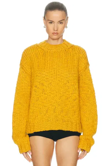 AMIYA Nuvola Scarf And Sweater | Thumbnail 1