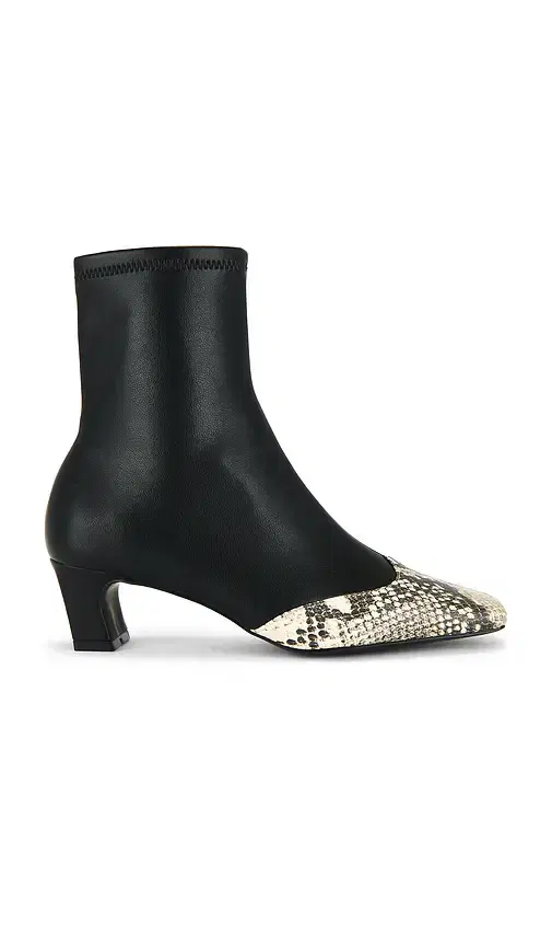 Jeter-A Boot