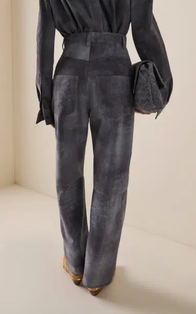 Bottega Veneta Relaxed Suede Wide-Leg Pants | Thumbnail 4 Bottega Veneta Relaxed Suede Wide-Leg Pants | Thumbnail 4
