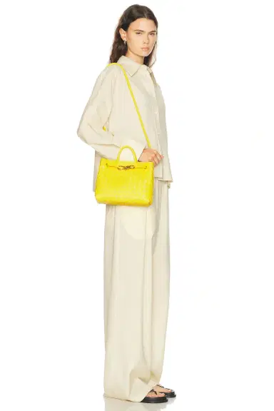 Bottega Veneta Small Andiamo Bag | Thumbnail 2 Bottega Veneta Small Andiamo Bag | Thumbnail 2