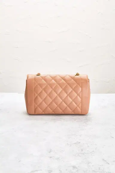 Chanel Chanel Caviar Vintage Diana Flap Bag | Thumbnail 3