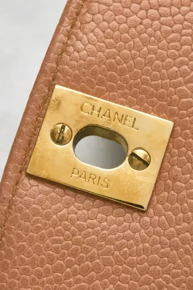 Chanel Chanel Caviar Vintage Diana Flap Bag | Thumbnail 6