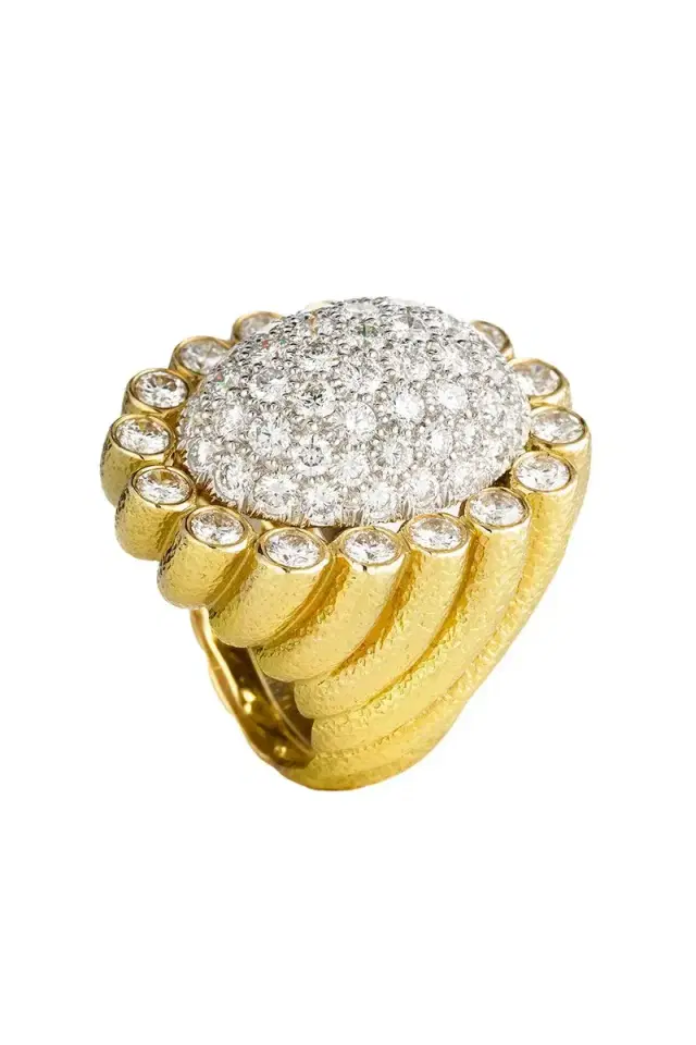 DAVID WEBB Diamond Sunburst Ring