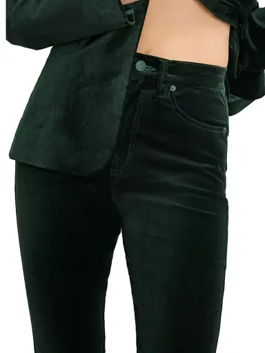 Good American Women's Good Stretch-Velvet High-Rise Kick-Flare Pants - Pine Green | Thumbnail 5