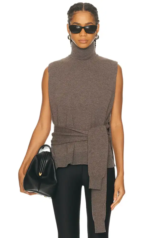 Rohe Double Layered Top