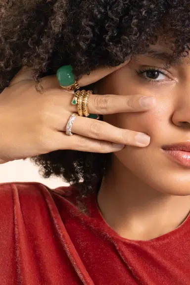 Marina B Emerald Trisola Spiral Ring | Thumbnail 4