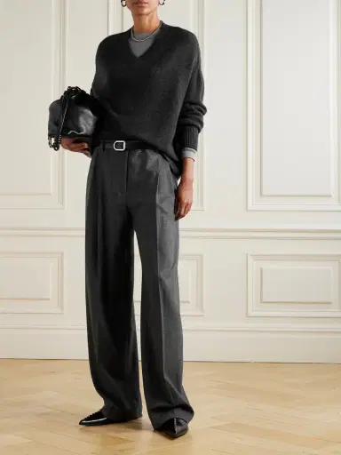 Allude Cashmere Sweater | Thumbnail 2 Allude Cashmere Sweater | Thumbnail 2