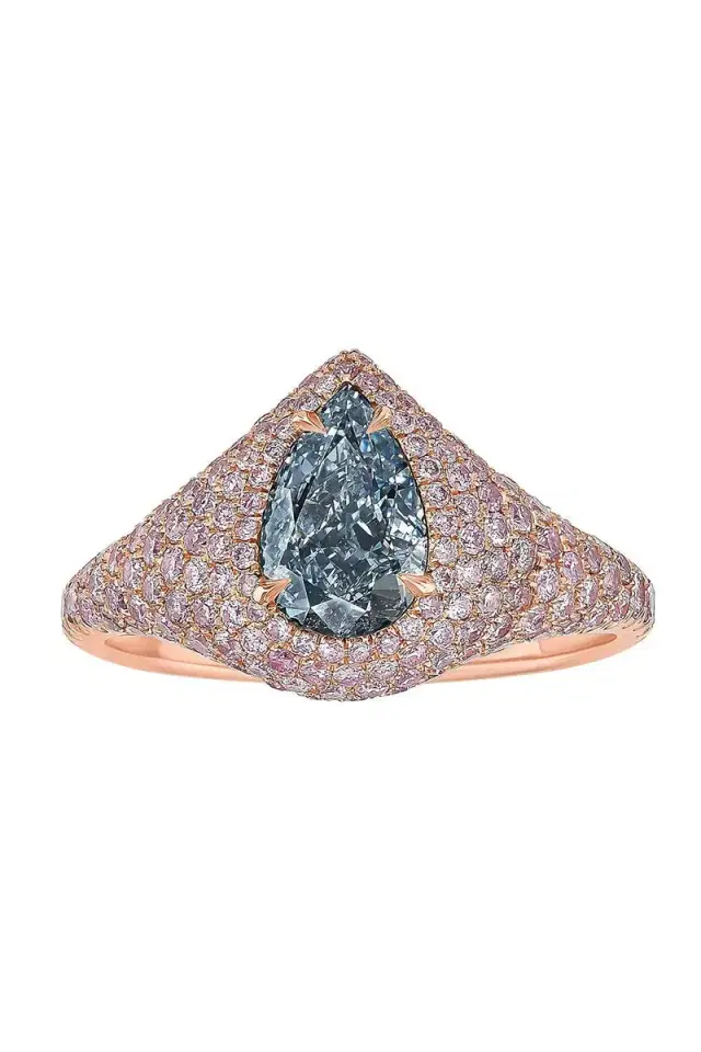 Light Blue Diamond Melle Ring