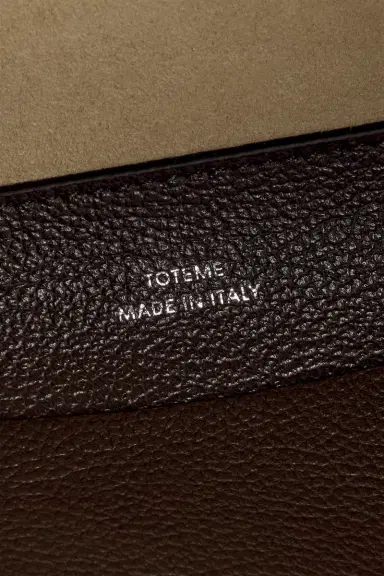 TOTEME Bevel Grained Leather Tote Bag | Thumbnail 6