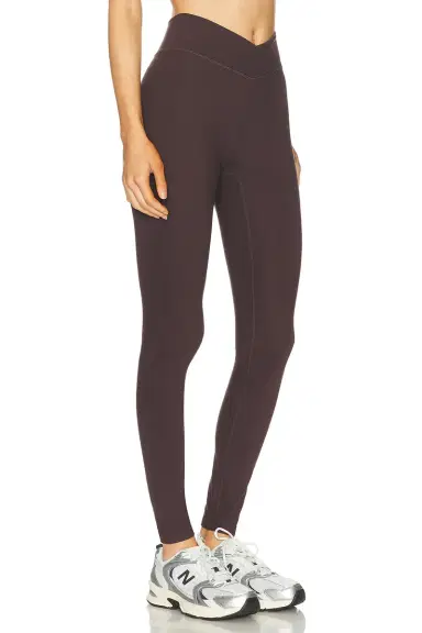 437 The V Legging | Thumbnail 2