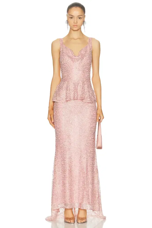 AKNVAS Klara Gown