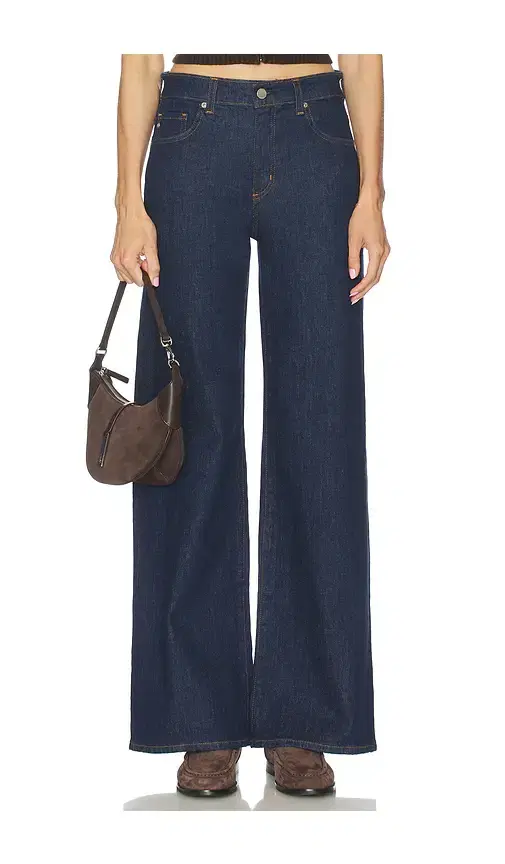 AG Jeans Saige Wide Leg Jeans