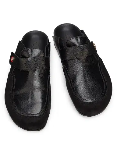 Casablanca Men's Outdoor Logo-Detail Leather Mules - Black | Thumbnail 4 Casablanca Men's Outdoor Logo-Detail Leather Mules - Black | Thumbnail 4