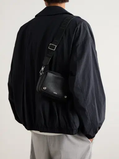 Loewe Pebble Full-Grain Leather Messenger Bag - Men | Thumbnail 2