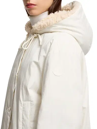 Moncler Women's Nisiro Puffer Jacket with Teddy Trim - White | Thumbnail 4 Moncler Women's Nisiro Puffer Jacket with Teddy Trim - White | Thumbnail 4