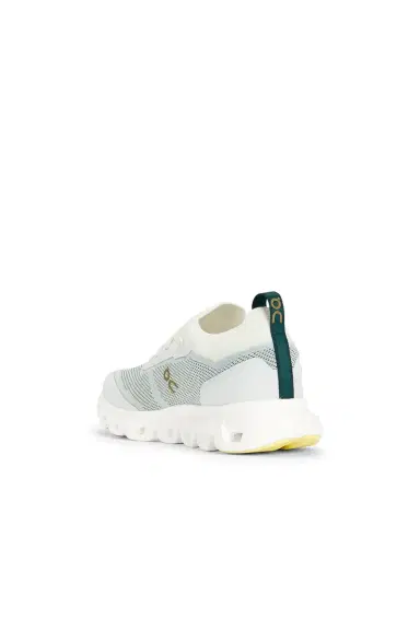 ON Cloud 6 Versa Sneaker | Thumbnail 3
